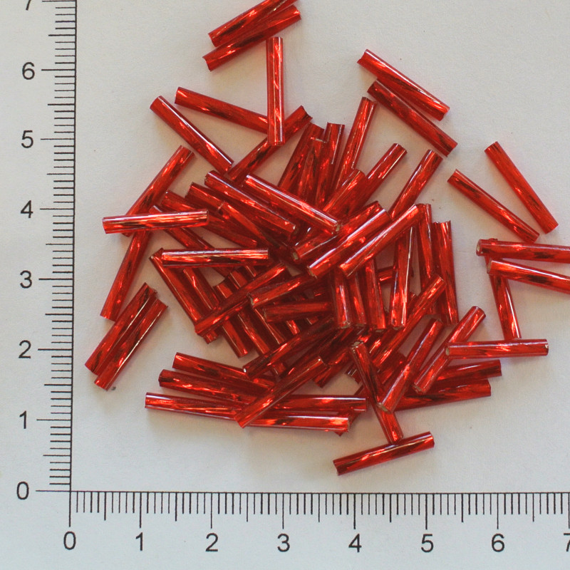 Skleněné tyčky 15mm červená kroucená (10g)