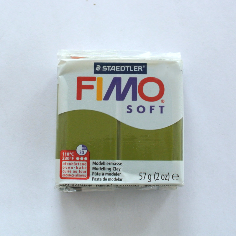 FIMO Soft olivově zelená