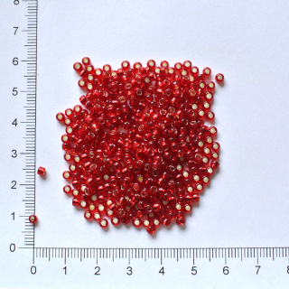 Toho 8/0 Silver Lined Ruby 10g