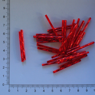 Skleněné tyčky 35mm červená světlá kroucená (10g)