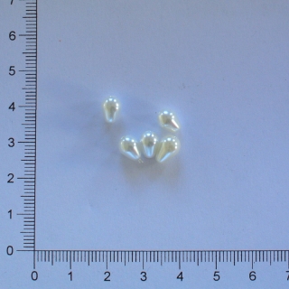Skleněná voskovaná kapka 7x5,5mm bílá