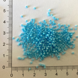 Toho Treasure 11/0 Opaque Blue Turquiose 5g