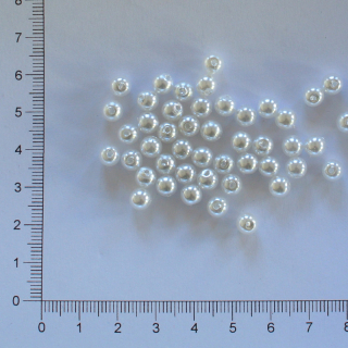 Plastová kulička 6mm bílá (50ks)