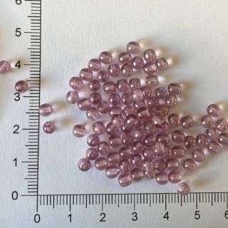 Skleněné kuličky 4mm růžová listr (100ks)